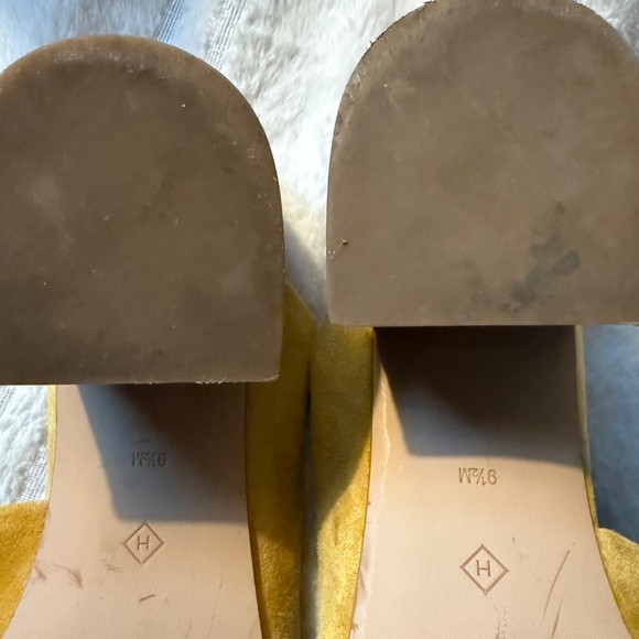 Halogen yellow mule shoes - Picture 3 of 4